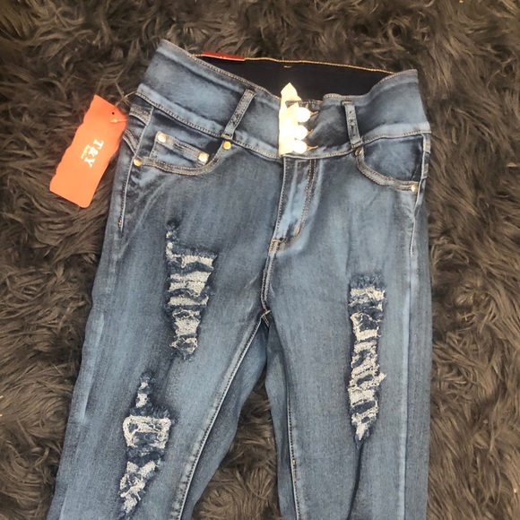 brand new button up jeans - Picture 2 of 4